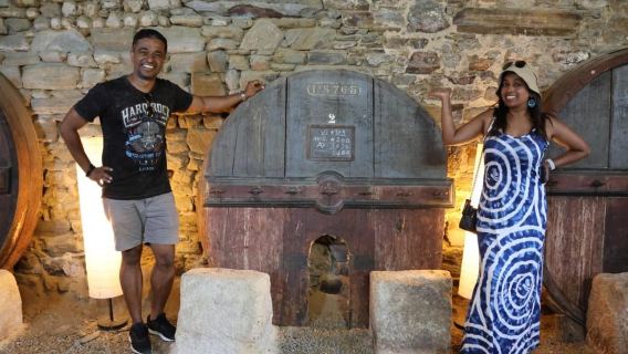 Lembah Douro: Kunjungi 2 Pabrik Anggur dengan makan siang, dan Pelayaran 1 Jam