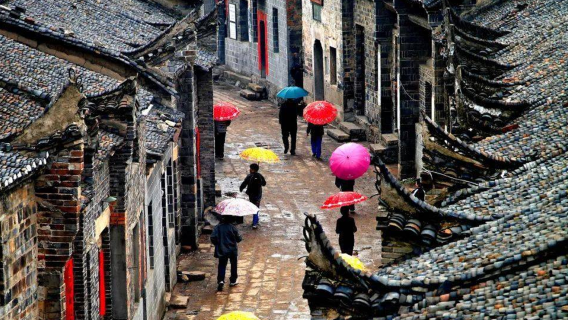 Mobil sewa kendaraan pribadi Huanggang, pemandu wisata, penerjemah, pendamping lokal, penjemputan, pameran pariwisata, inspeksi bisnis, pendamping medis