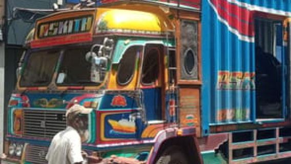 Colombo Private Tuk Tuk City Tour (morning and evening)