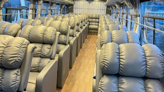 Kathmandu: Luxus-Touristenbusticket nach Pokhara