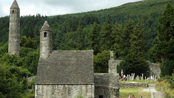 Desde Dublín: recorrido por las montañas de Wicklow, Glendalough y Kilkenny