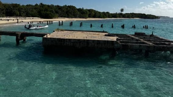 Icacos Luxury Sailing Catamaran All Inclusive Tour