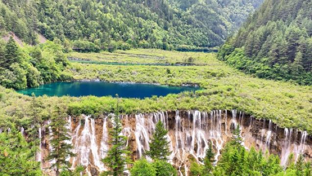 Huanglong Jiuzhai Station - Jiuzhaigou Shuttle Bus [Door-to-Door Hotel Drop-off] Optional Pick-up/Drop-off · Licensed Vehicles [5-9 Seater Rideshare/Private Charter Options]