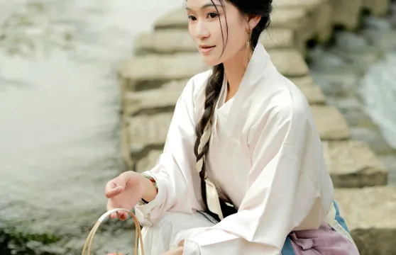 德令哈旅拍【可魯克湖/哈柏樹山約拍跟拍航拍多語言翻譯攝影師】