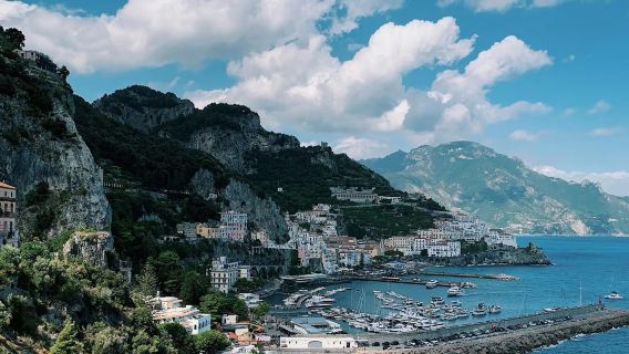 義大利羅馬來回＋阿馬爾菲海岸線＋龐貝古城＋檸檬小鎮一日遊
