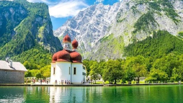 Munich 1-day tour: Konigssee + Magic Forest (Chinese guide)