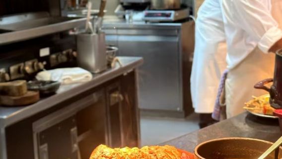 Abu Dhabi Emirates Palace Mandarin Oriental Buffet - Choose Between Lunch or Dinner and Capture Photos of the Iconic Eight-Star Palace While Dining