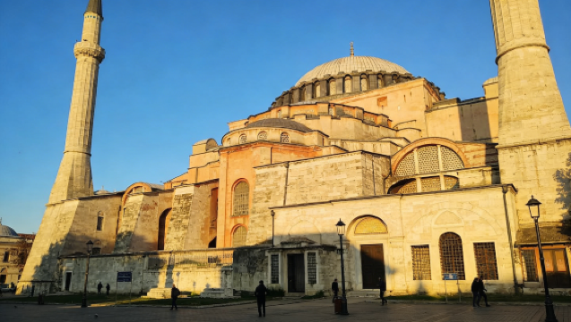 Sewa kendaraan pribadi untuk perjalanan satu hari di Istanbul Turki | Obelisk + Grand Bazaar + Menara Batu