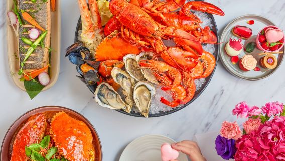 Up to 30% off: Buffet at CLOVE restaurant in Swissotel Stamford