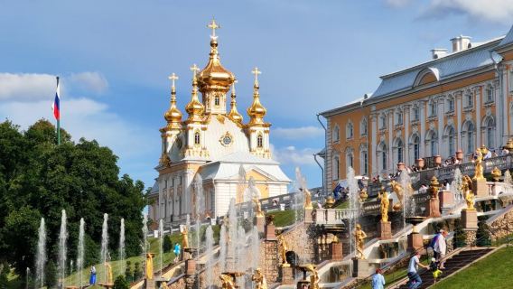 Russia St. Petersburg - Istana Musim Panas - Taman Air Pancut - Teluk Finland - Sewaan Peribadi Sehari (Tidak Termasuk Tiket) - Ikut Hati