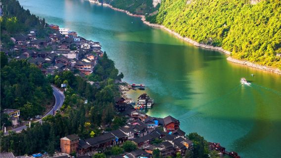 Tour giornaliero di 2 giorni a Chongqing: meraviglie geologiche fantastiche e paesaggi fluviali mozzafiato