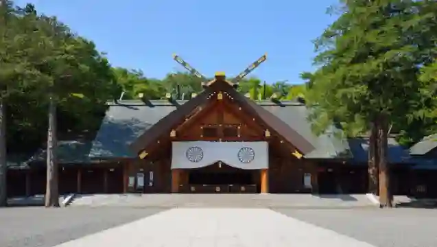 日本北海道札幌北海道神宮+伊達時代村+登別地獄谷一日遊