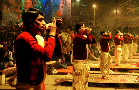 印度黃金三角連同瓦拉納西9日遊，包含當地嚮導服務