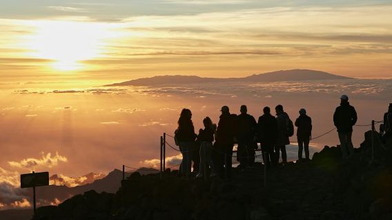 Mount Teide: Sunset Tour, Cable Car + Picnic