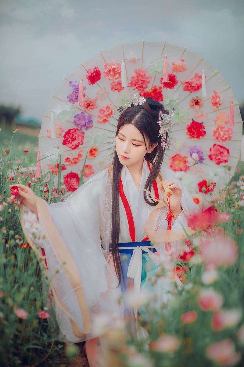 Hong Kong Trip Moments[Driver-guide plus travel photography + wedding aerial photography microfilm + makeup & costumes + itinerary customization]