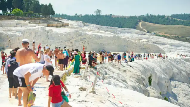 Pamukkale & Hierapolis: Day Trip from Antalya with Lunch