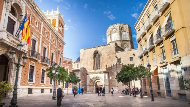 Valencia Essential Tour with World Heritage Sites Visit