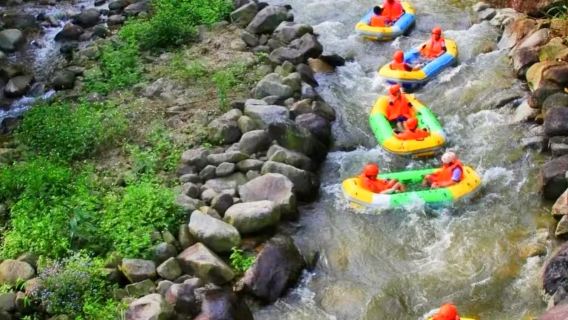 中越邊境瀑布漂流群(九龍潭/野人谷漂流二選一）+東興國門設施