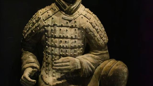 Viaje organizado al Museo de los Guerreros de Terracota y Caballos de Qin Shihuang en Xi'an + Taller de elaboración de figuras de terracota + Gran Templo de la Misericordia en inglés + Gran Tang Never Sleep City en inglés