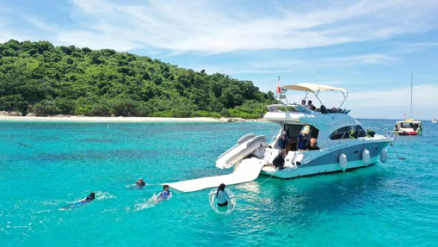 加井島遊艇出海浮潛/純海釣 香蕉船/水上摩托車/珊瑚浮潛/送拍攝