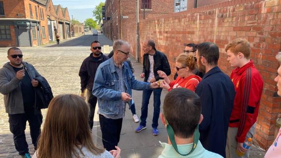 Manchester: Food and Drinks Walking Tour