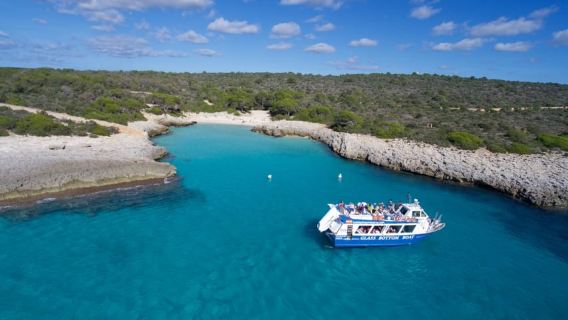 From Cala en Bosch: Galdana Shuttle Boat Return Ticket