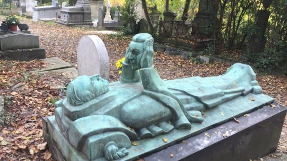 Paris: Besuch des Friedhofs Père Lachaise mit Bootsfahrt auf der Seine
