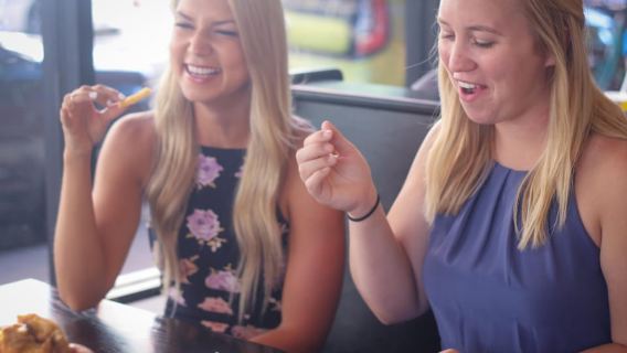 Pittsburgh: Tour ẩm thực trung tâm thành phố với 6 buổi nếm thử ẩm thực Gems