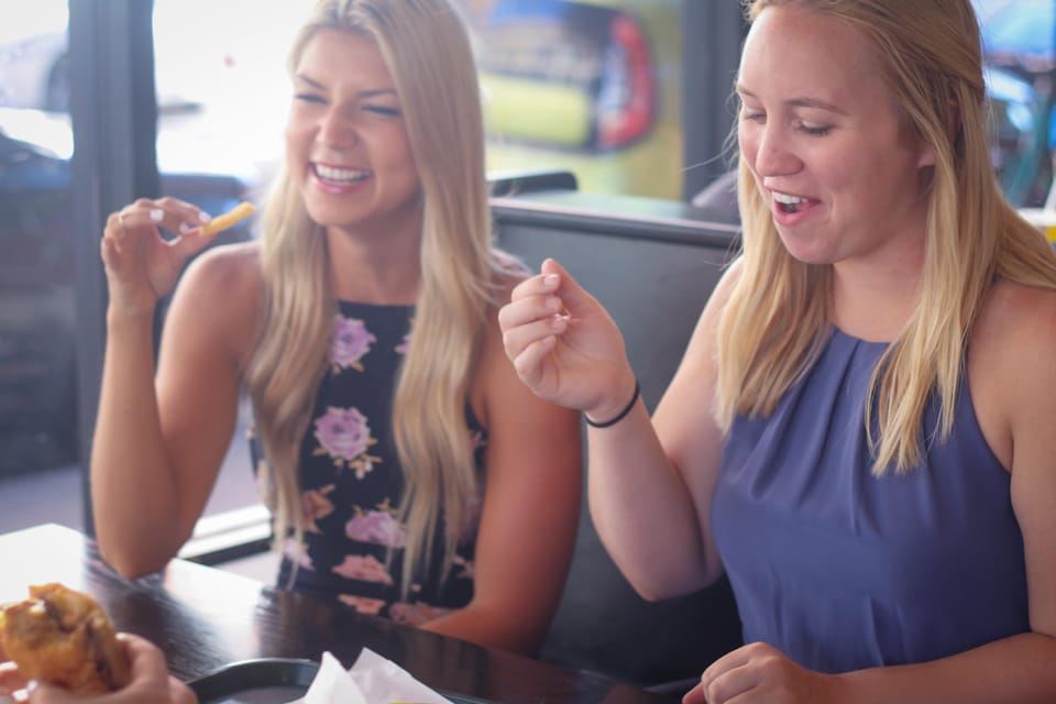 Pittsburgh: Downtown Food Tour with 6 Gems Food Tastings