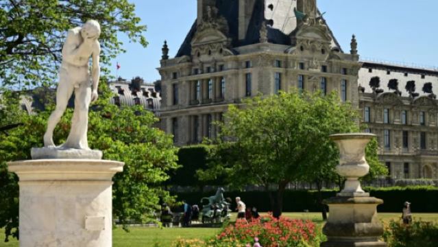 法國巴黎歌劇院+杜樂麗廣場+羅浮宮+塞納河畔一日遊