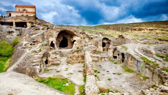 Mtskheta + Jvari + Gori + Uplistsikhe 1-day join-in tour from Tbilisi