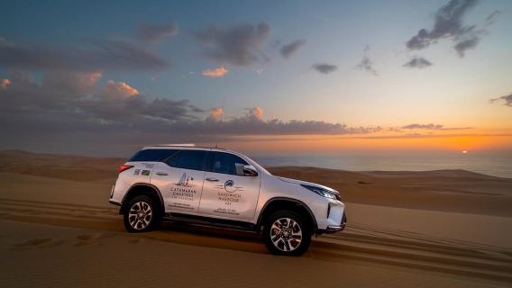 Walvis Bay: Sandwich Harbour Sunset Tour