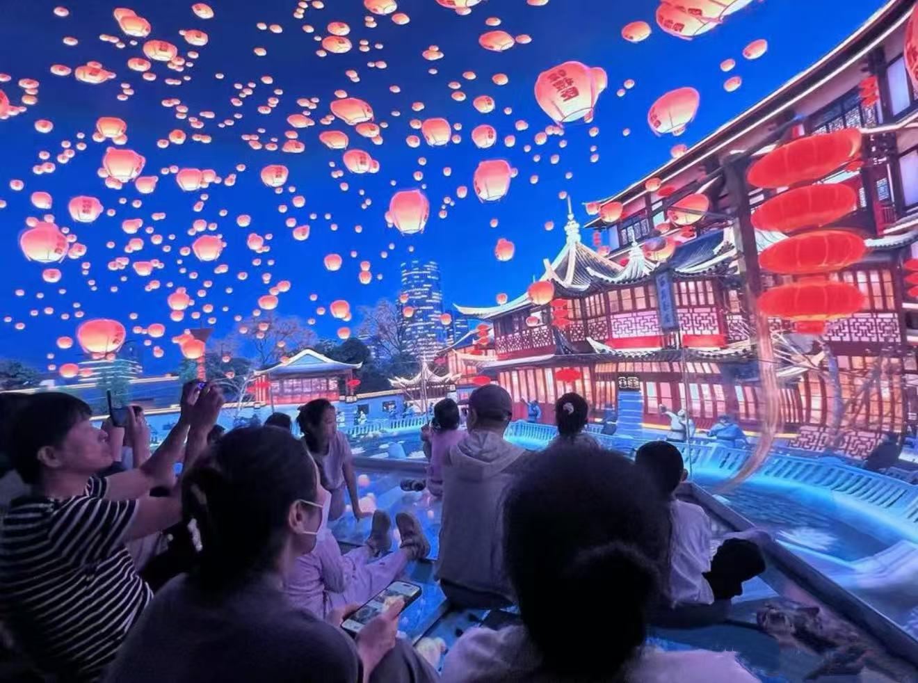 Shanghai Museo d'Arte in Vetro Sospeso