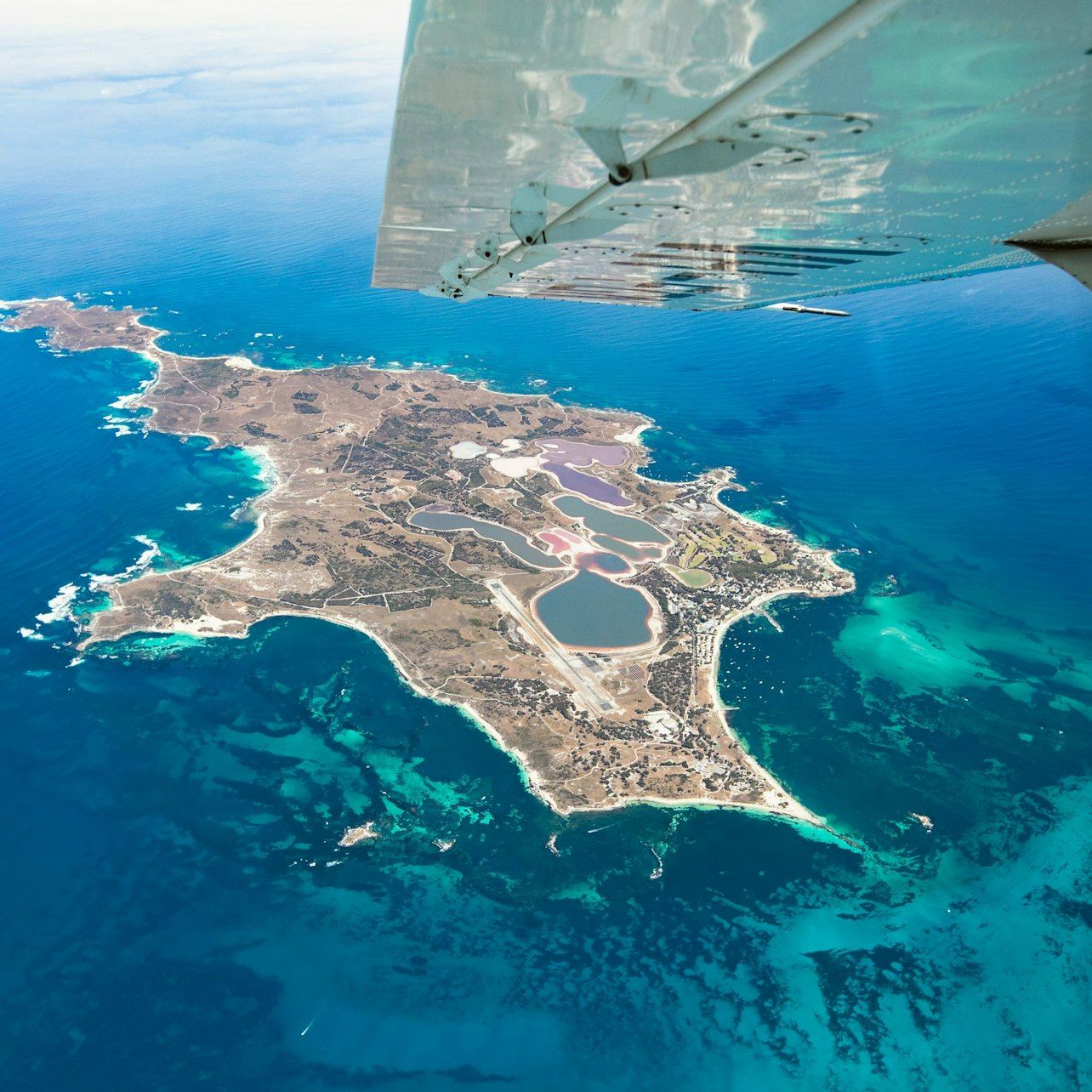 Rottnest Island: Tandem Skydive with Ferry Transfer
