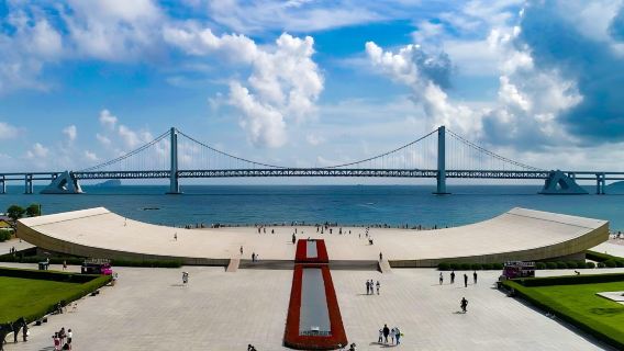 Dalian Xinghai Square Trip Moments[Professional drone aerial photography at Asia's mega city square + 30-40 second short video (editing + music included)]