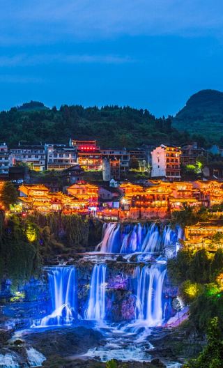1-day tour to Tianmen Mountain National Forest Park + Furong town [10-person group/Tianmen cave/Furong town]
