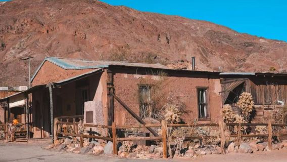 美國洛杉磯66號公路+鬼鎮+外星人肉乾+拉斯維加斯【包車】