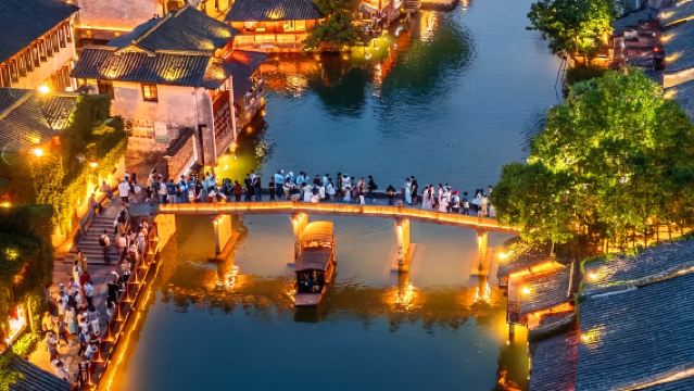 ทัวร์ส่วนตัววันเดี่ยวจากหางโจวและเซี่ยงไฮ้สู่เมืองน้ำคลาสสิก: ประสบการณ์ล่องเรือ (รถยนต์ + ไกด์)