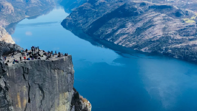 挪威-斯塔萬格：單程接/送機|中文包車|上門接送|可定制行程