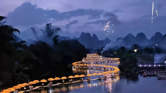 [Guangdong-Hong Kong-Macao direct] Guilin Yangshuo in-depth custom trip | 1 booking 1 group + bilingual guide + private transfers | Pure play no shopping | Li River bamboo rafting/Longji Terraces/Yulong River