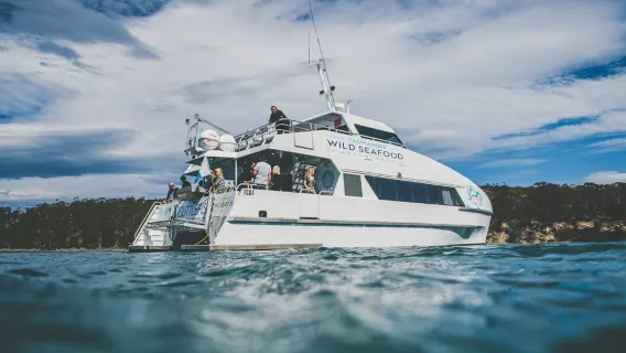 Tasmania Hobart cruise half-day tour [seafood feast + fishing | English group]