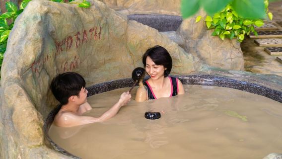 Galina mudderbad & halvdagsudflugt i Thành phố Nha Trang