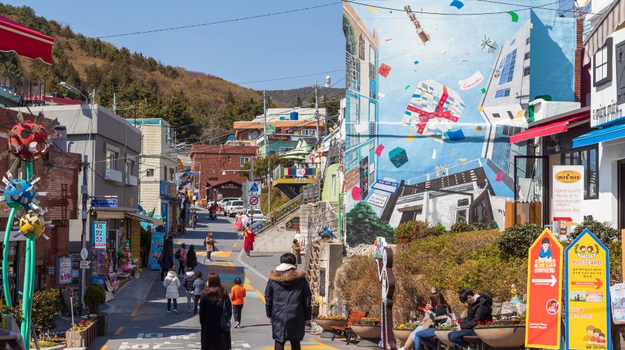 釜山太宗台 + 甘川洞文化村 + 松島天空步道 + 海東龍宮寺一日遊