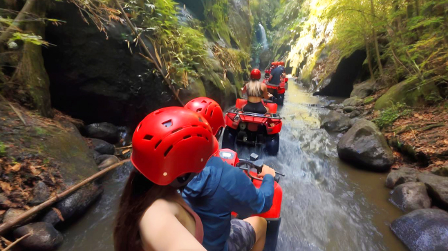 Perjalanan satu hari pengalaman ATV off-road di Bali dengan opsi transportasi khusus, arung jeram, p