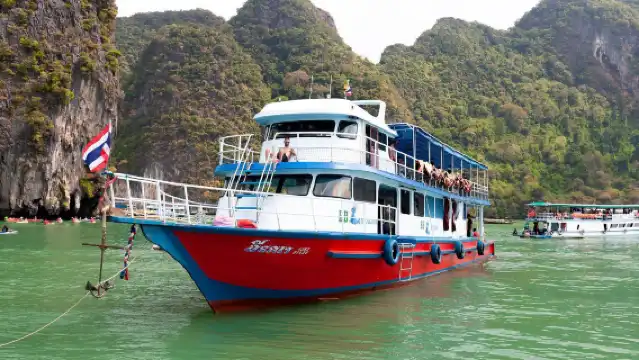 One-day trip to Phang Nga National Park in Phuket [New Year's Day activities | 007 Island | Praying for water lanterns | Experience a pirate ship | Travel for lazy people | Kayaking]