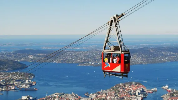 Fjellheisen Cable cable car in Tromso, Norway + round-trip with bus (Optional)