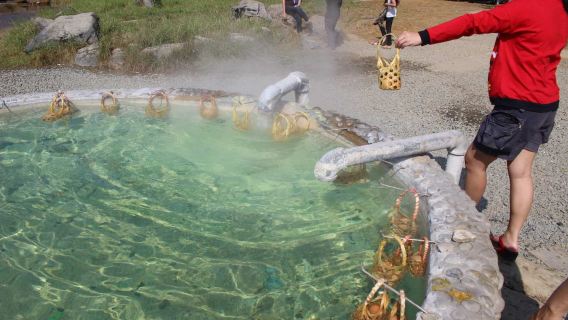 清邁醉美天燈節+實彈射擊+天然溫泉一日遊（中文司機包車服務）