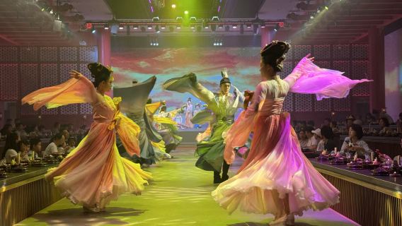 Wu Huang Feast in Luoyang, Henan (Dingdingmen Branch) [Imperial Cuisine + Court Music and Dance + Immersive Imperial Banquet Experience]