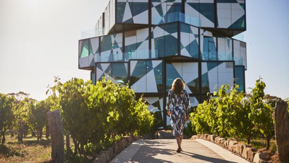 南澳菲爾半島1日遊維克多+魔術方酒莊+蒸氣火車1人可訂暢遊南澳