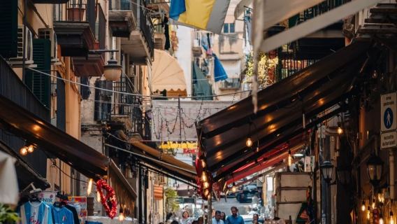 Popular Attractions in Naples, Italy - Castel Nuovo - Private Charter Selection for Toledo Subway Station